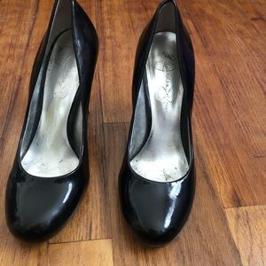 Jessica Simpson Shiny Black heels
